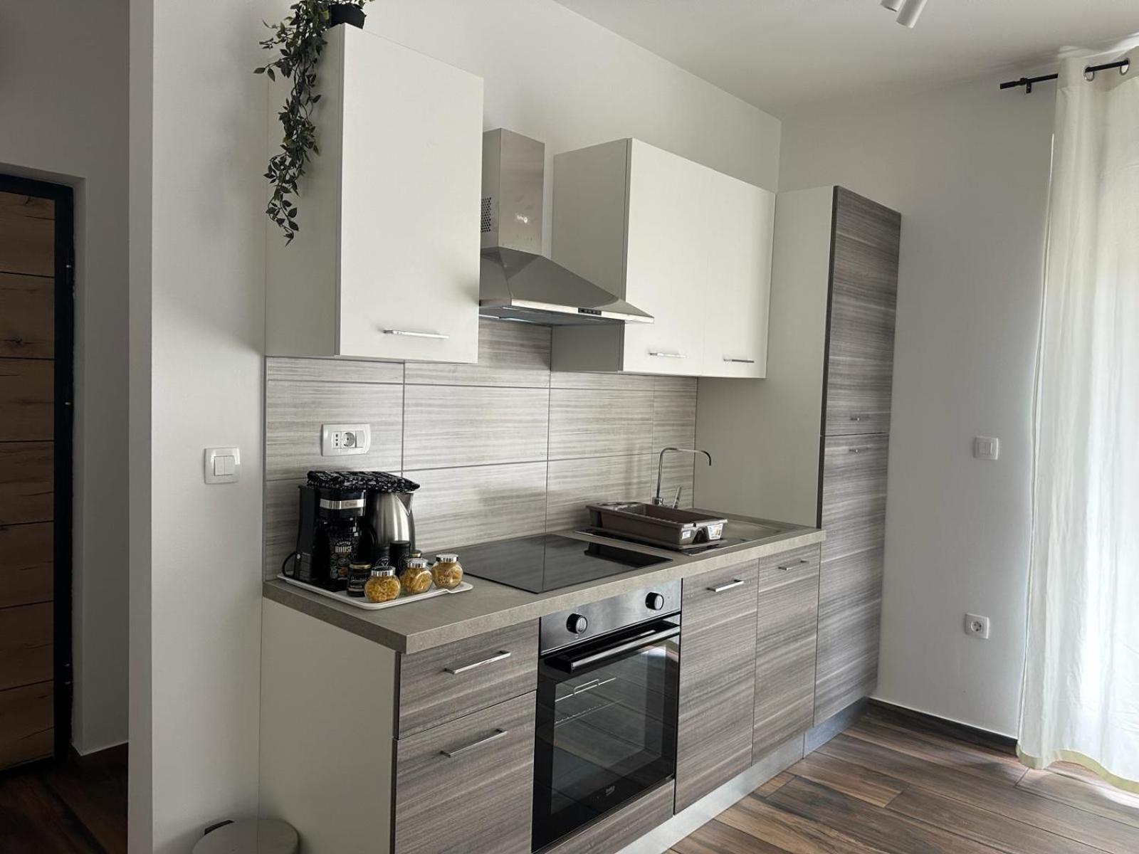 Harmony Hills Apartman Pula